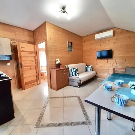 I U Asi Holiday home *